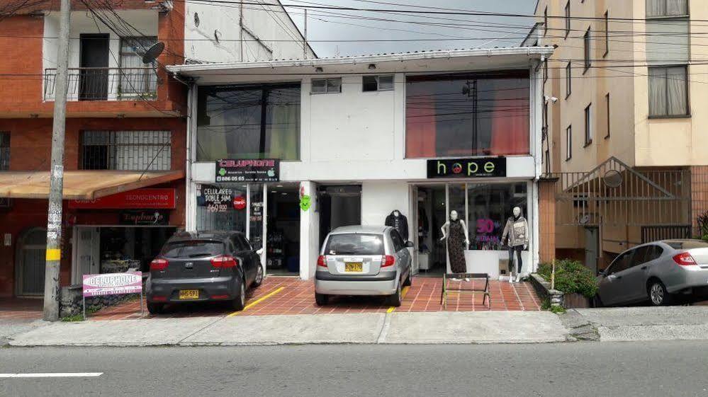 Hostal Deluxe Santander Manizales Dış mekan fotoğraf