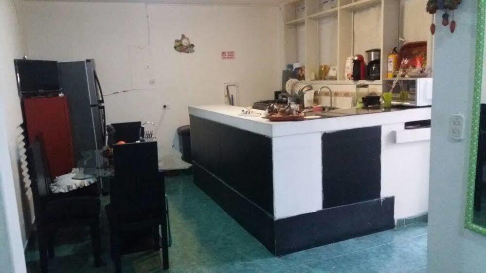 Hostal Deluxe Santander Manizales Dış mekan fotoğraf
