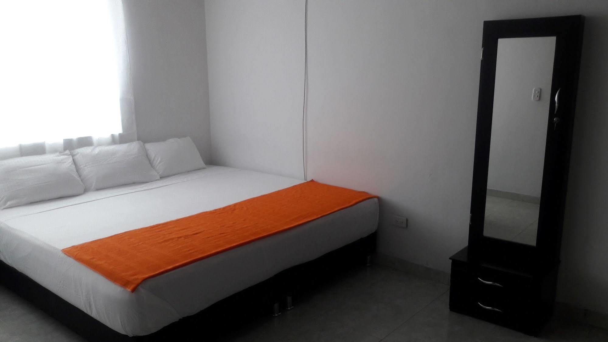 Hostal Deluxe Santander Manizales Dış mekan fotoğraf
